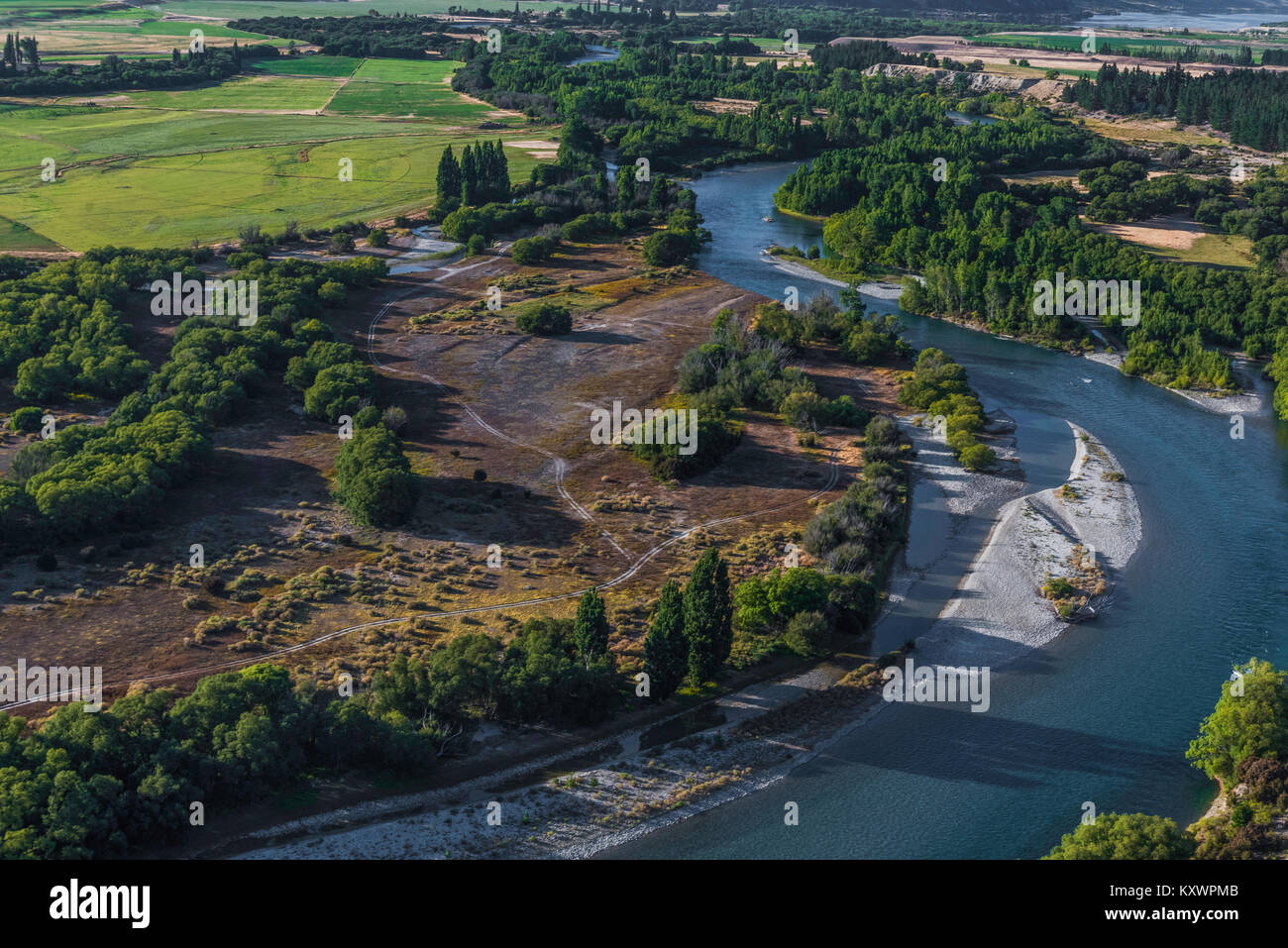 Clutha River, collegamento tra il lago Wanaka e lago Dunstan, Otago, Nuova Zelanda Foto Stock