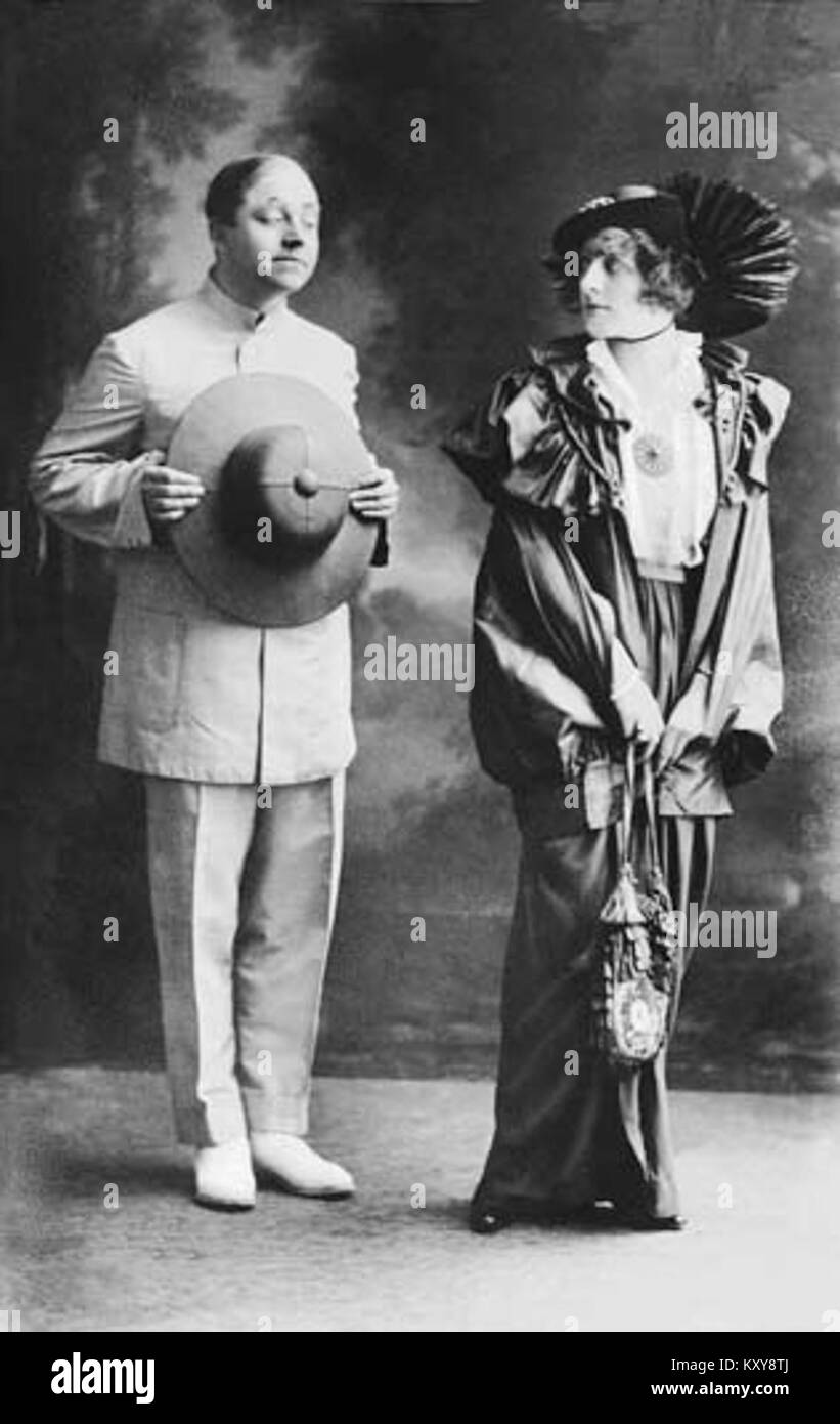 Gombaszgi Frida e Csortos Gyula erano figure culturali ungheresi importanti, riconosciute per il loro contributo alle arti dello spettacolo e alla storia culturale ungherese. Foto Stock