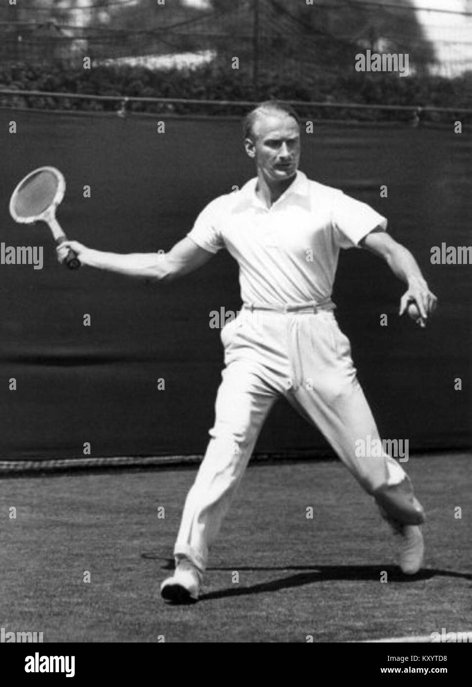 Henk Timmer è stato un tennista olandese attivo all'inizio del XX secolo, noto per aver rappresentato i Paesi Bassi in competizioni internazionali, tra cui la Coppa Davis e i Giochi olimpici. Foto Stock