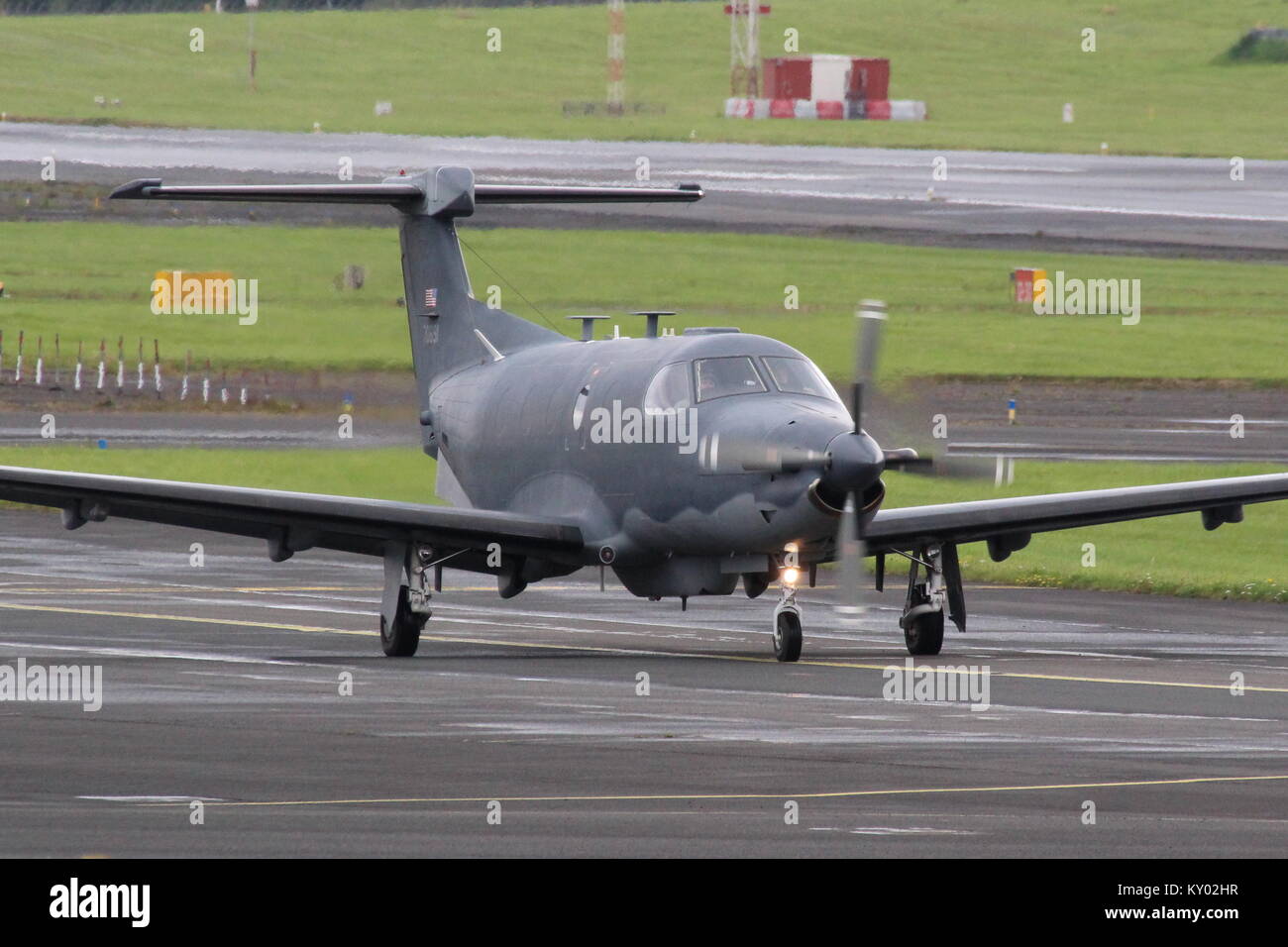 07-0691, un Pilatus U-28A azionato dalla forza aerea degli Stati Uniti, a Prestwick International Airport in Ayrshire. Foto Stock