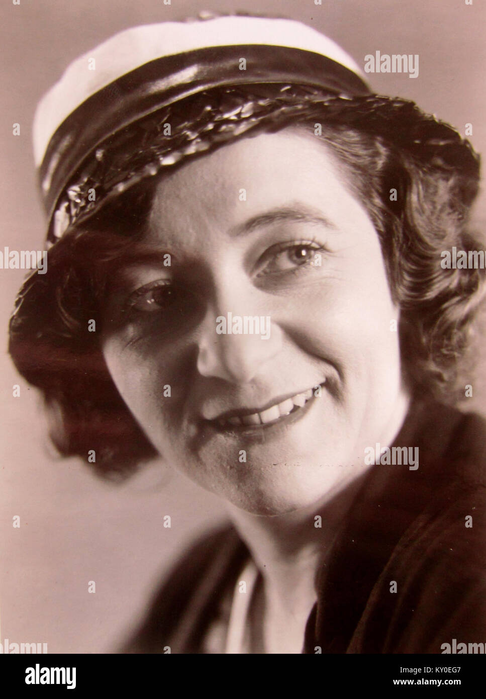 Hjördis Petterson (1908–1988) è stata un'artista e pittrice svedese attiva a metà del XX secolo, riconosciuta per i suoi contributi alla storia dell'arte svedese attraverso il suo stile espressivo e la sua influenza culturale. Foto Stock