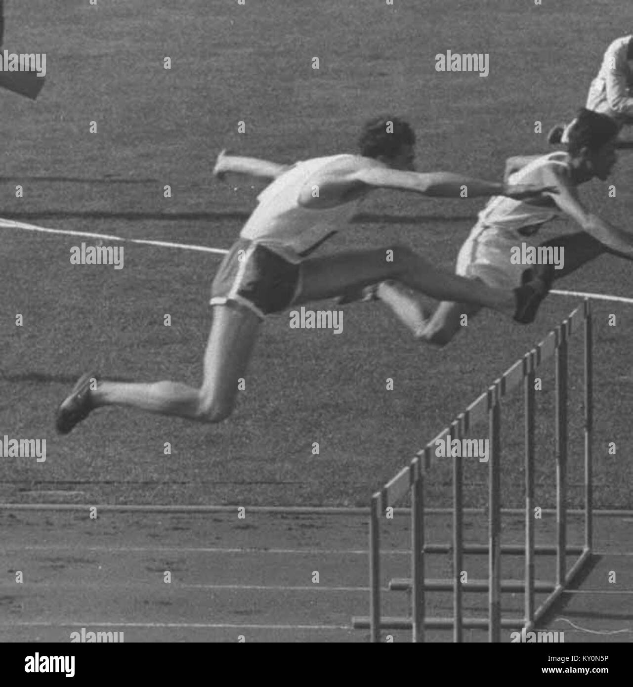 Questa fotografia mostra Håkan Lidman a Berlino nel 1936, raffigurante l'atleta nel contesto di eventi storici sportivi o culturali. Foto Stock