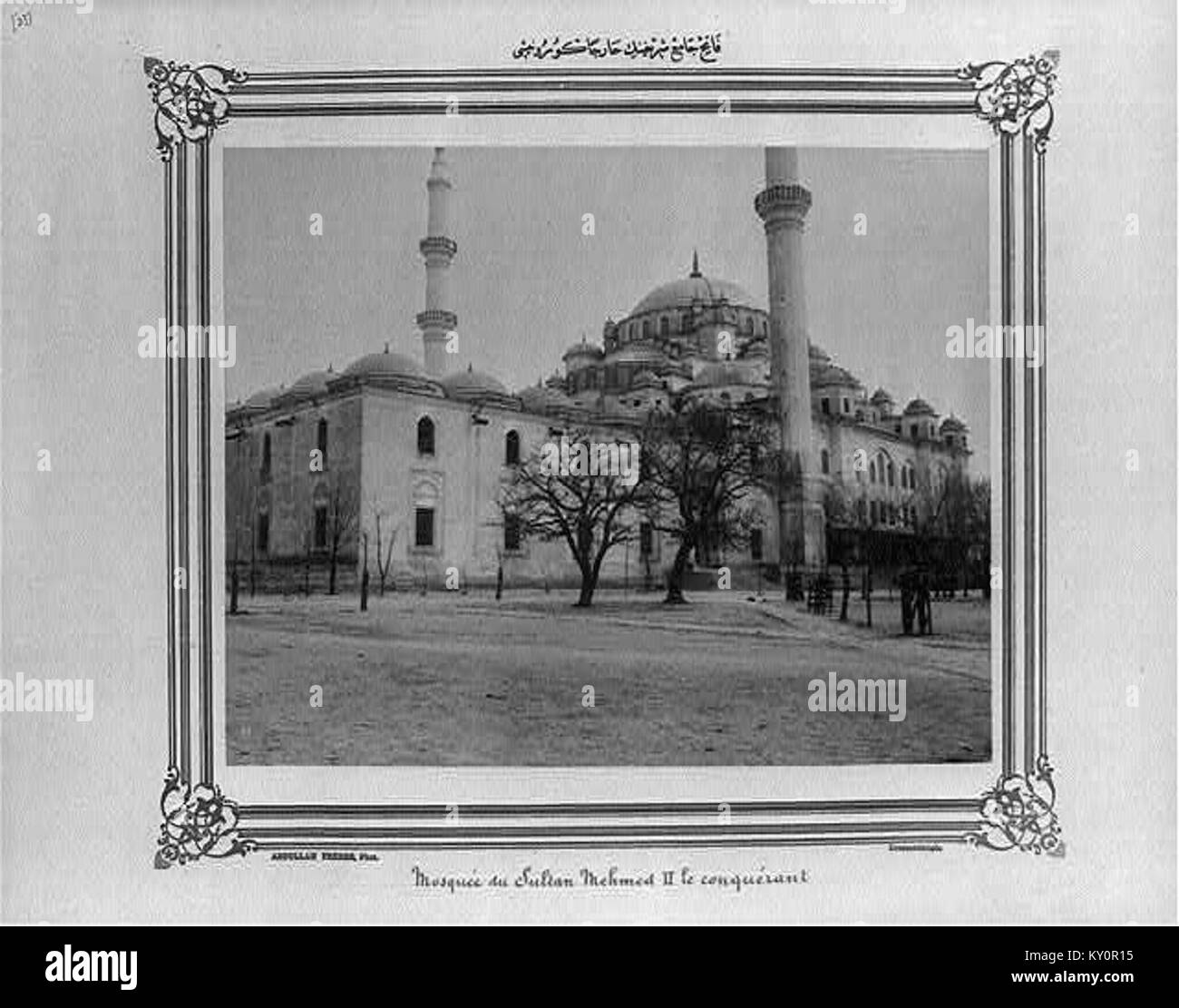 La Moschea di Fatih a Istanbul, in Turchia, costruita tra il 1880 e il 1893, è un importante esempio di architettura ottomana e patrimonio religioso. Foto Stock