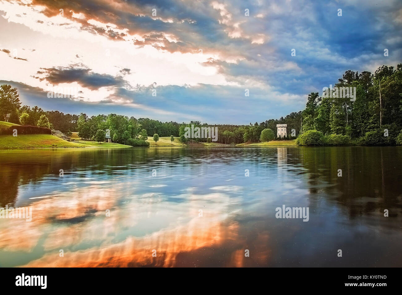 Lago di tramonto Foto Stock