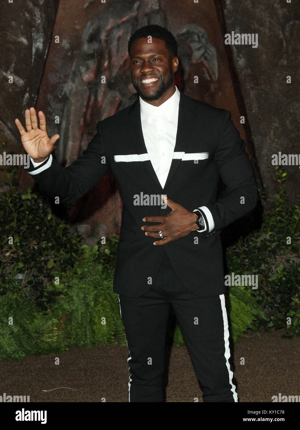 "Jumanji: Welcome to the Jungle" Premiere tenutasi presso la leva TCL Chinese Theatre di Los Angeles, California. Dotato di: Kevin Hart dove: Los Angeles, California, Stati Uniti quando: 12 Dic 2017 Credit: Adriana M. Barraza/WENN.com Foto Stock