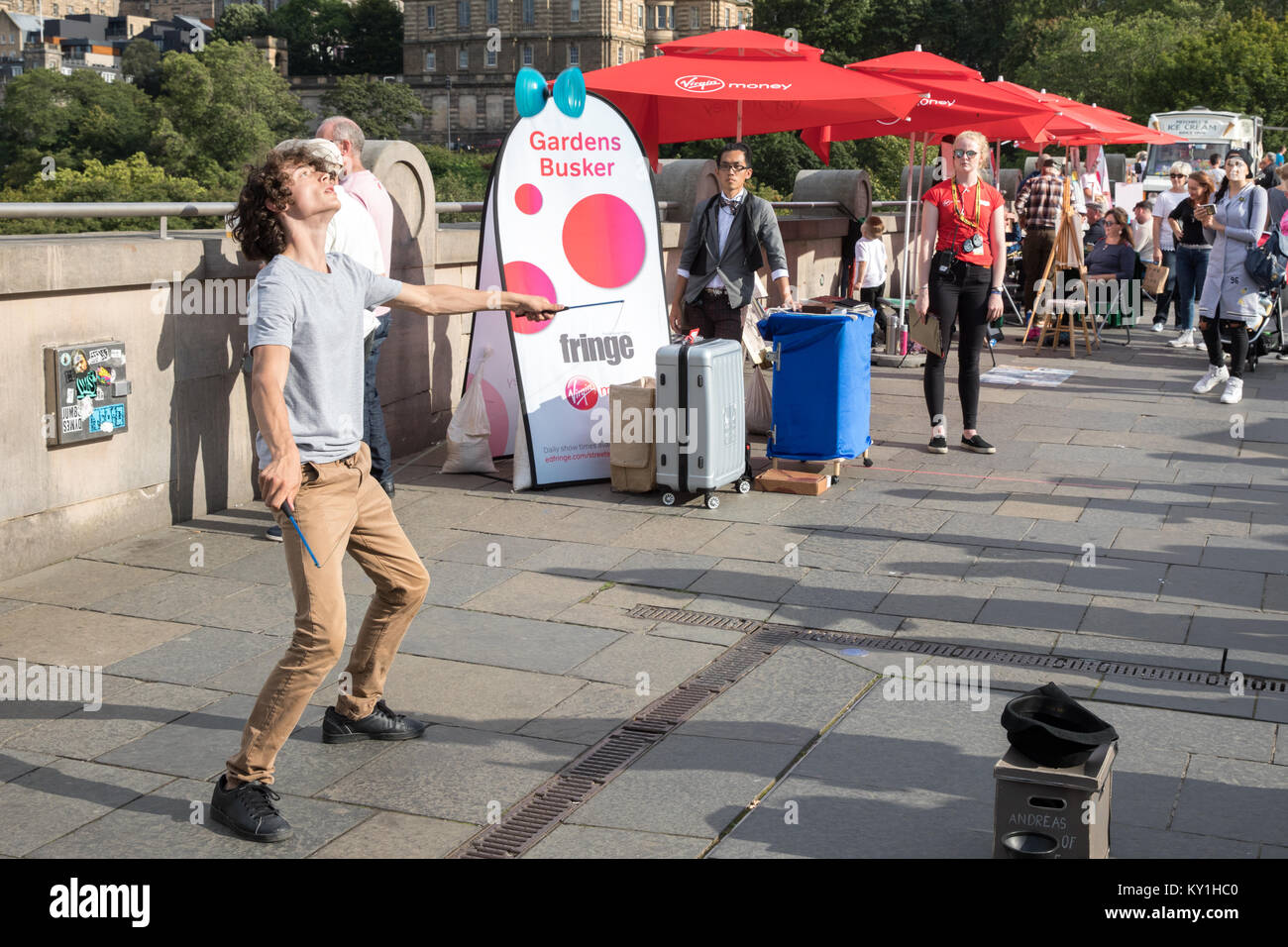 Street performer, Edimburgo. Scozia Foto Stock