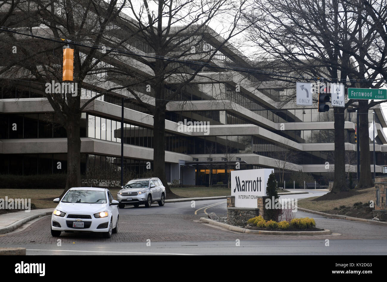 (180112) -- BETHESDA, Gennaio 12, 2018 (Xinhua) -- Foto scattata il 7 gennaio 11, 2018 mostra la sede del Marriott International di Bethesda, Maryland, Stati Uniti. U.S. catena alberghiera Marriott's chief executive officer (CEO) si scusava giovedì alla quotazione del Tibet, tra le altre parti della Cina, come un paese indipendente in un questionario di posta e ha promesso di prendere provvedimenti per evitare che tali incidenti. (Xinhua/Yin Bogu) (ZF) Foto Stock