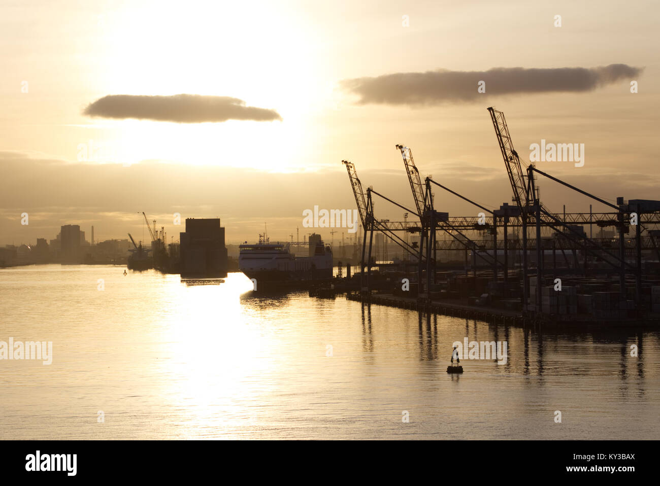 Belfast heabour al tramonto Foto Stock