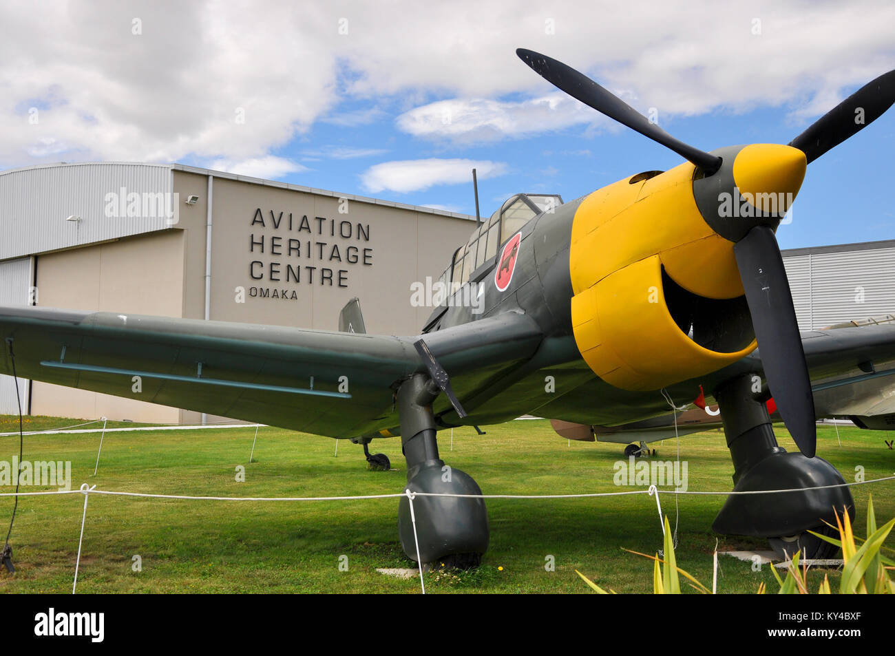 Omaka Aviation Heritage Centre, South Island, Nuova Zelanda. Junkers Ju-87 Stuka porta aereo custode Foto Stock