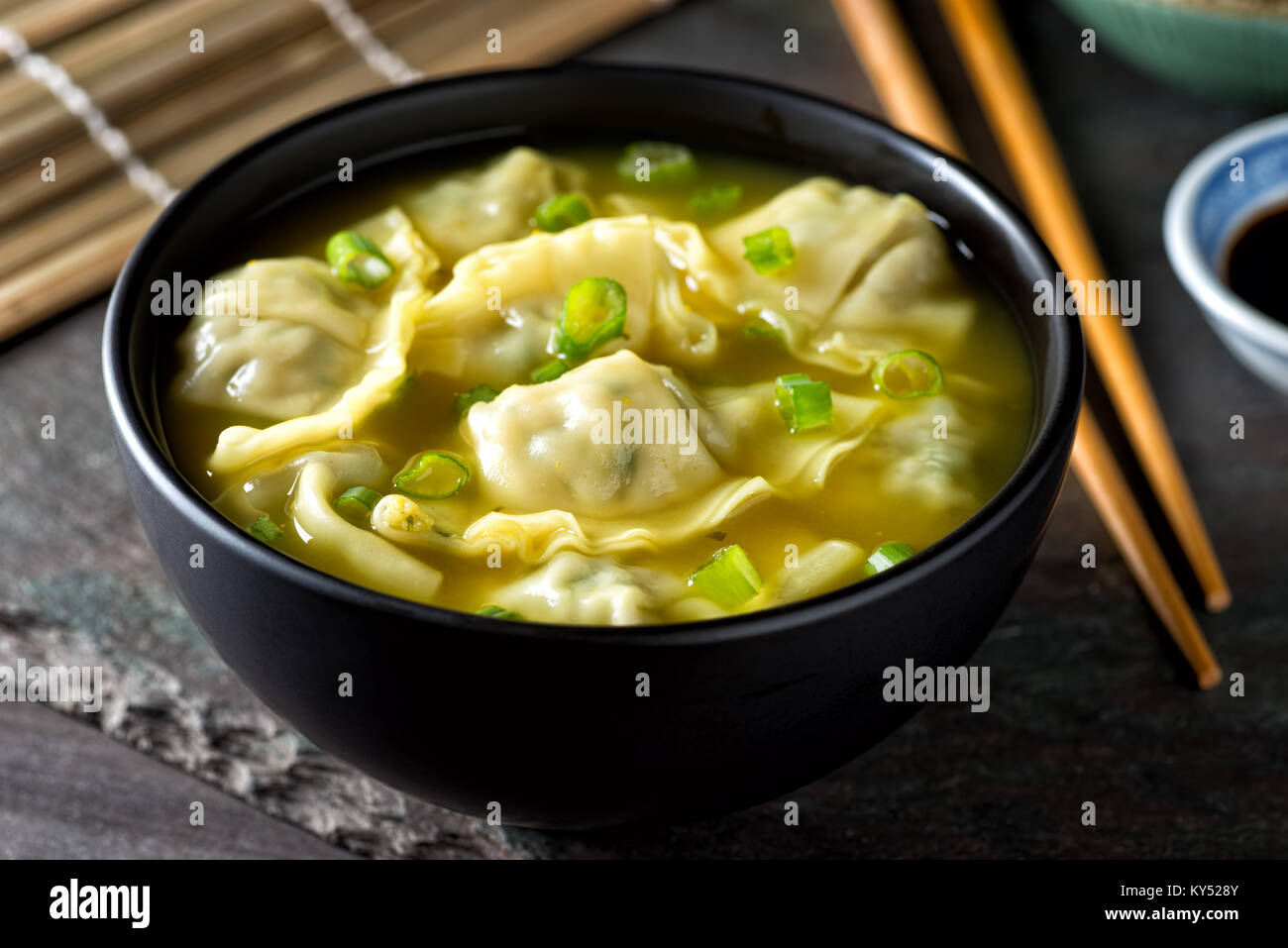 Wonton Soup Immagini E Fotos Stock Alamy Wonton Soup Immagini E Fotos Stock Alamy