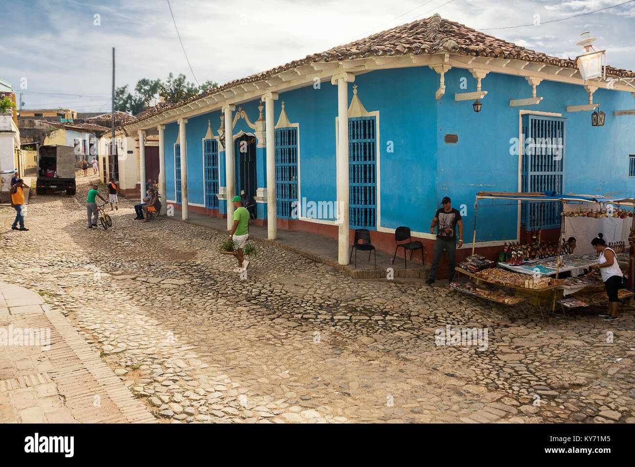 Trinidad, Cuba - 8 dicembre 2017: vita reale su una strada di Trinidad di mattina Foto Stock