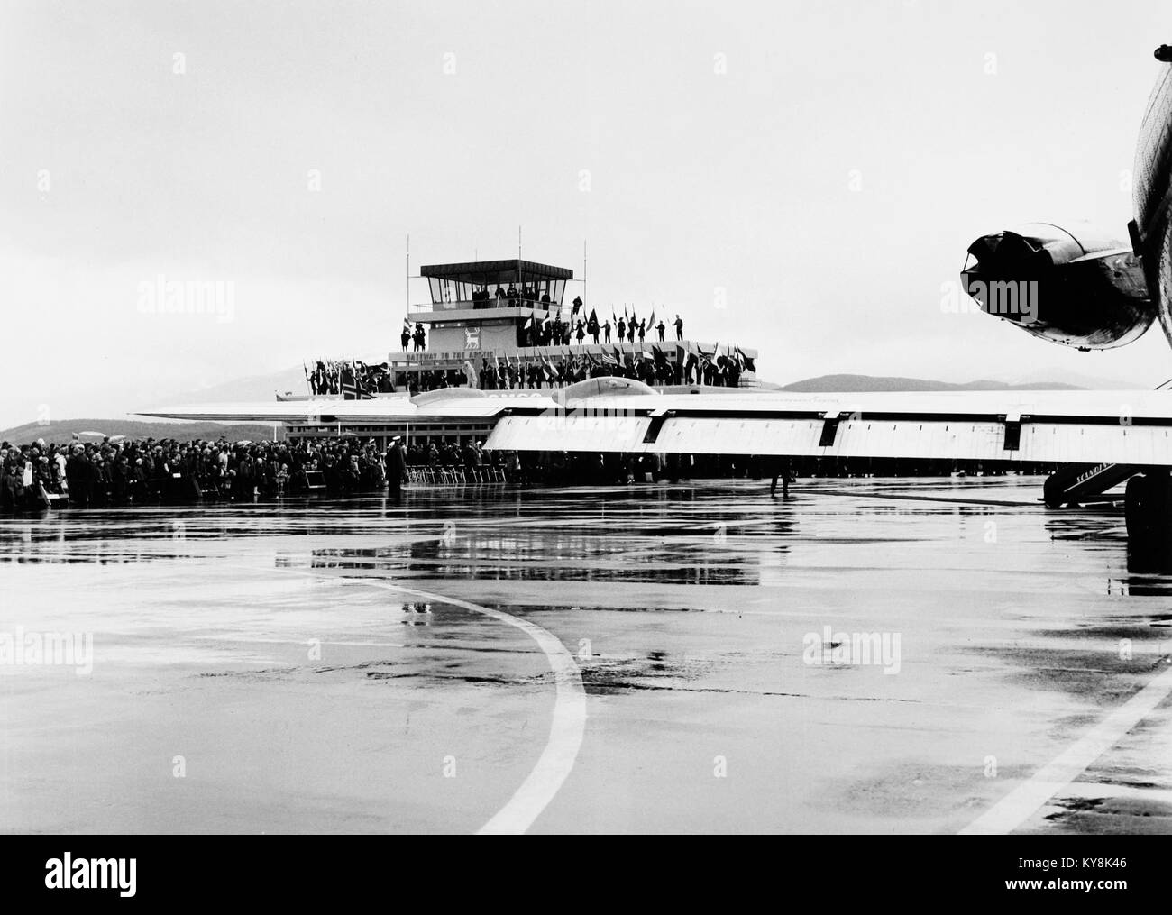 L'aeroporto di Tromsö in Norvegia è una struttura aerea che serve voli nazionali e internazionali, importante per il trasporto regionale e la connettività. Foto Stock