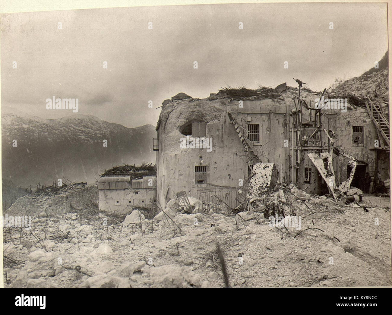 Werk Hermann. Aufnahmestandpunkt, Südöstliche Seite.Aufgenommen am 2.5.1916. (BildID 15475181) Foto Stock