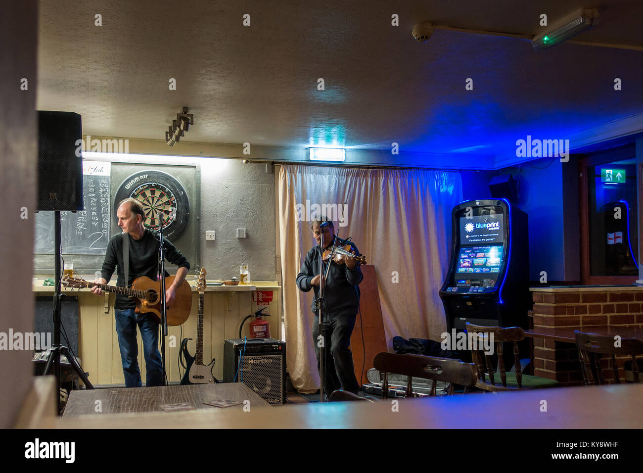 Ancora in Brew Pub Band/Folk Duo - L'Aquila, Braintree, Essex Foto Stock