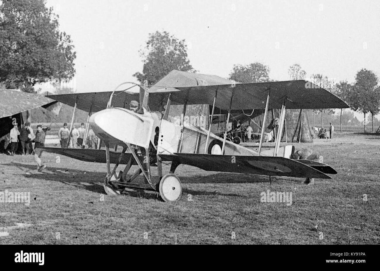 Fotografia di un biplano SPAD a somme-Vesle, che mostra i primi aerei dell'aviazione militare utilizzati durante la prima guerra mondiale Foto Stock
