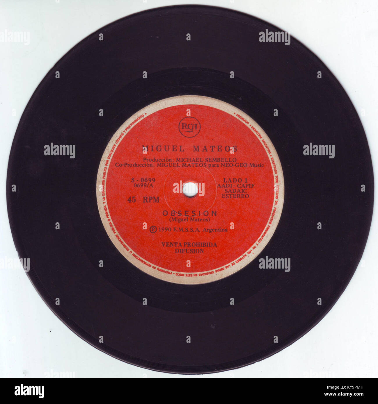 'Obsesiòn' di Miguel Mateos è un album rock argentino degli anni '1980, che rappresenta la cultura musicale e il suono popolare dell'Argentina durante il decennio. Foto Stock