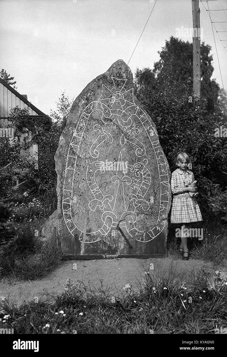 Una documentazione storica di Sö305 Söderby, che documenta la sua posizione, le sue strutture e il suo patrimonio culturale in Svezia. Foto Stock