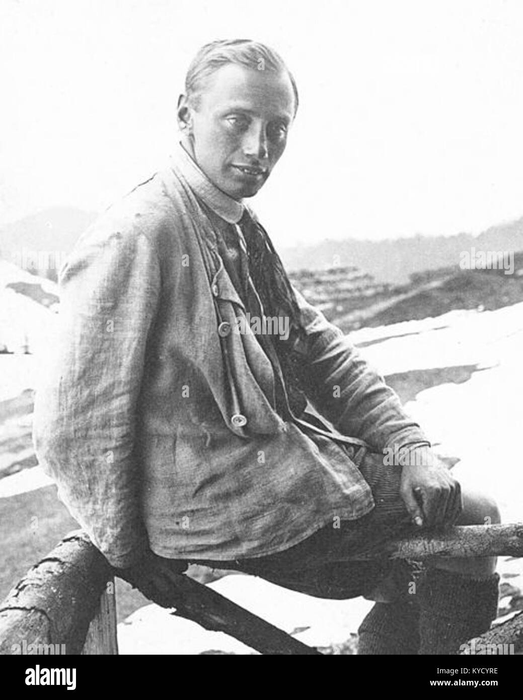 Paul Preuß era un alpinista austriaco noto per le sue salite pionieristiche e i suoi contributi ai principi dell'arrampicata libera all'inizio del XX secolo. Foto Stock