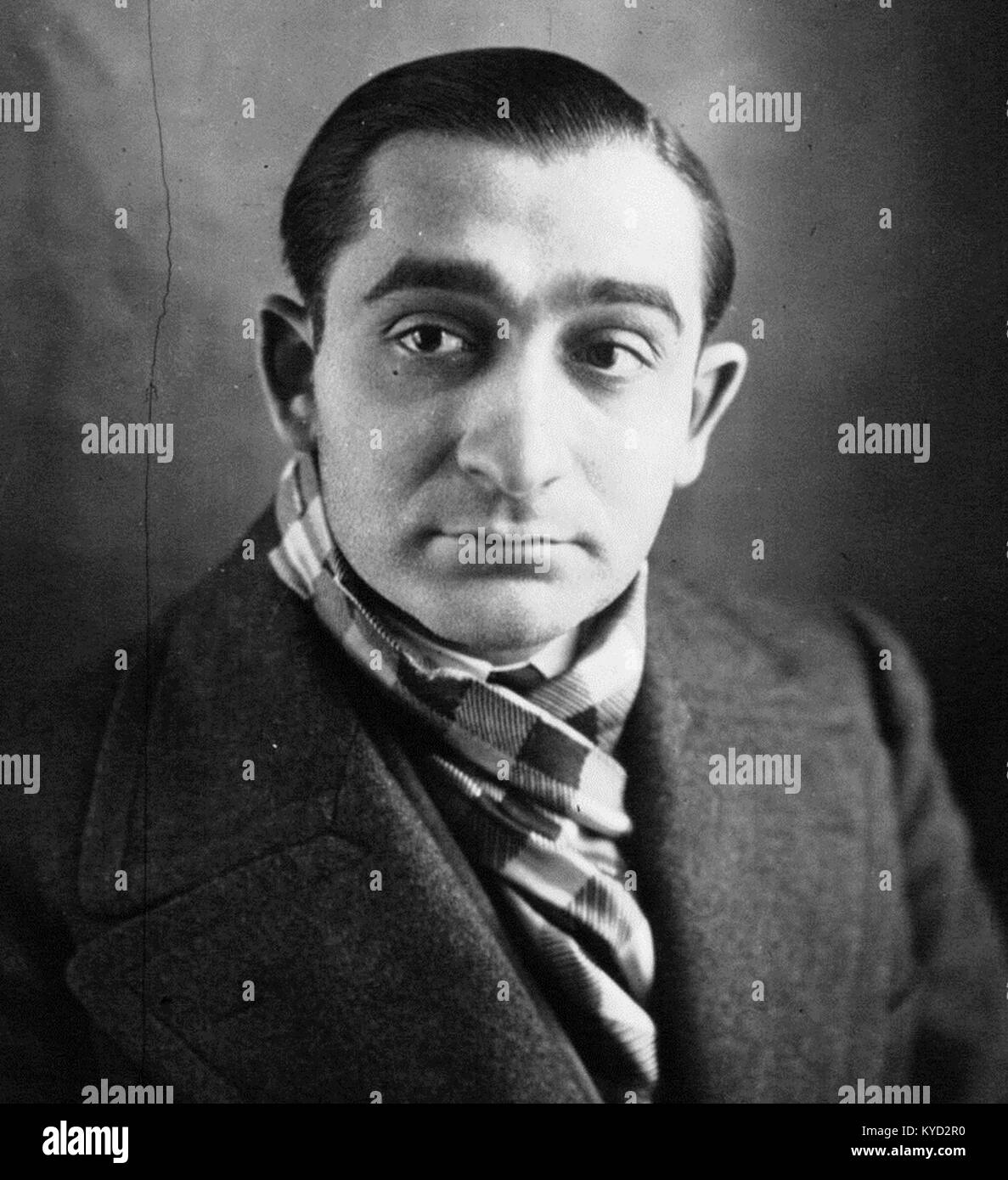 Fotografia del 1932 che mostra Pierre Mendès-France, un'importante figura politica francese attiva nella politica del XX secolo. Foto Stock