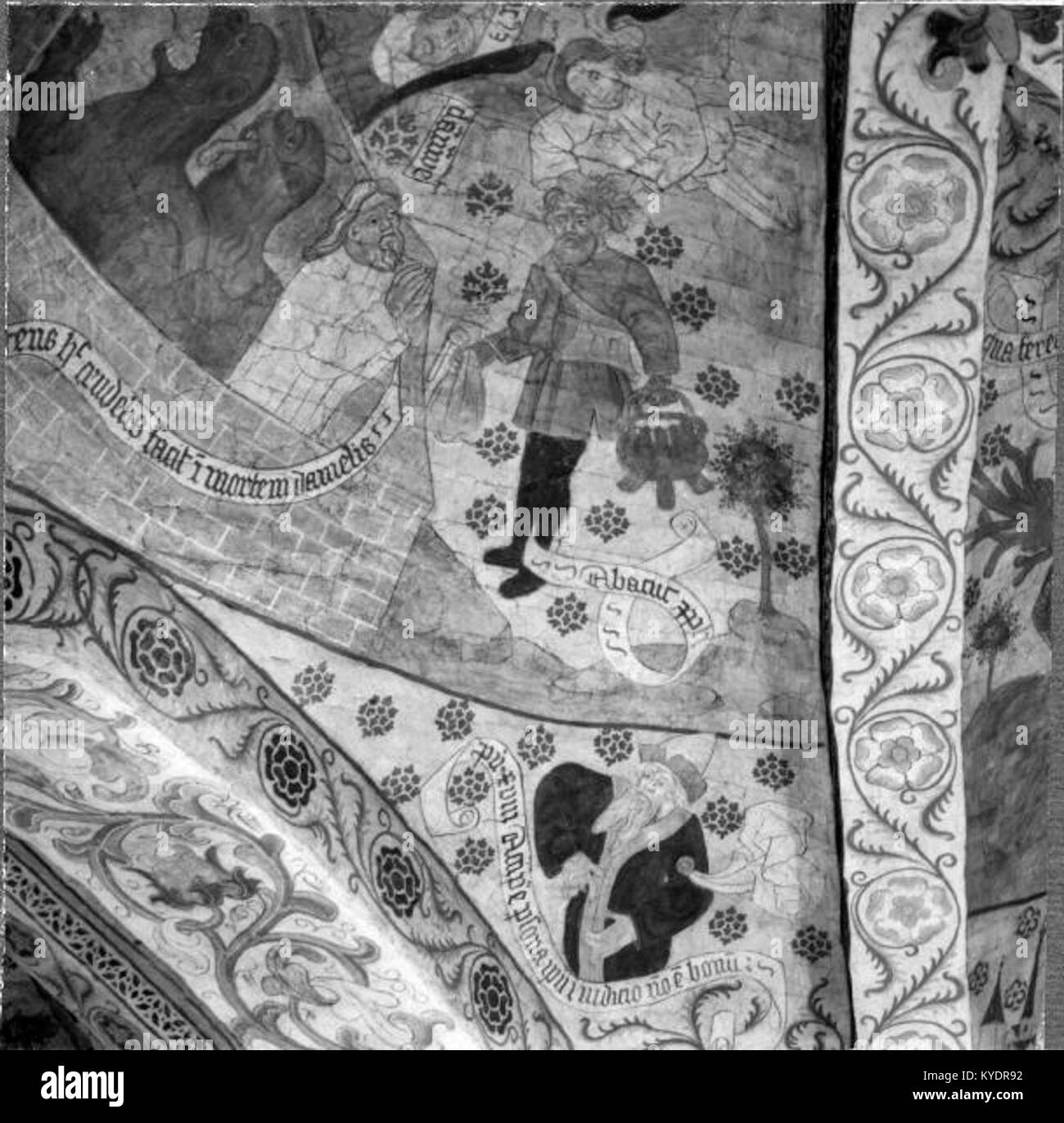 Tåby kyrka in Svezia rappresenta la tradizionale architettura della chiesa scandinava, combinando un significato storico e culturale nel patrimonio religioso della regione. Foto Stock