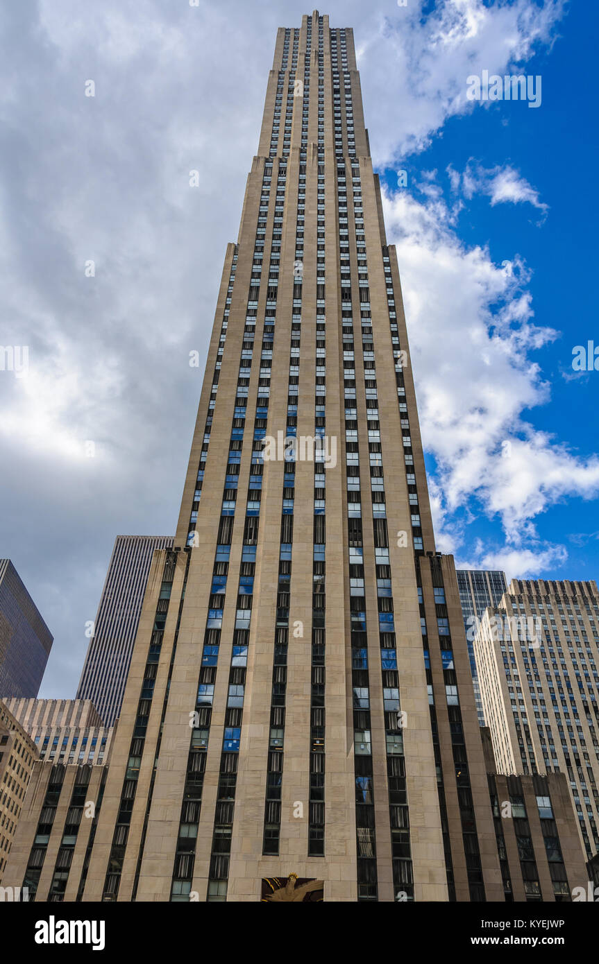 Vista della Torre di Rockefeller Plaza di New York City, Stati Uniti d'America Foto Stock