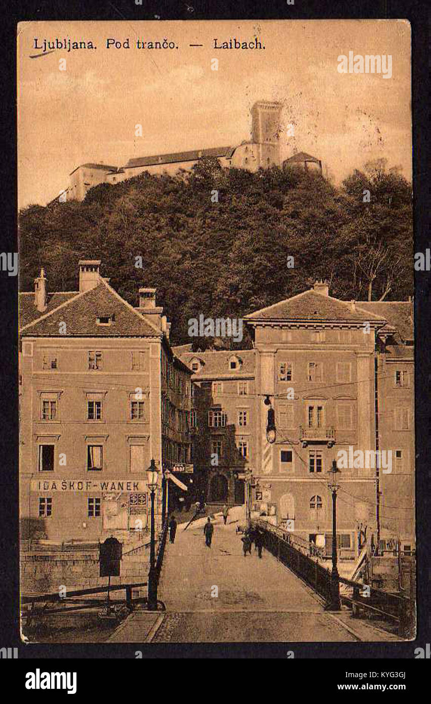 Una cartolina del 1917 di Pod Tranco, che mostra edifici, strade e paesaggi circostanti, che rappresenta l'aspetto della città e l'ambiente dei primi anni del XX secolo. Foto Stock