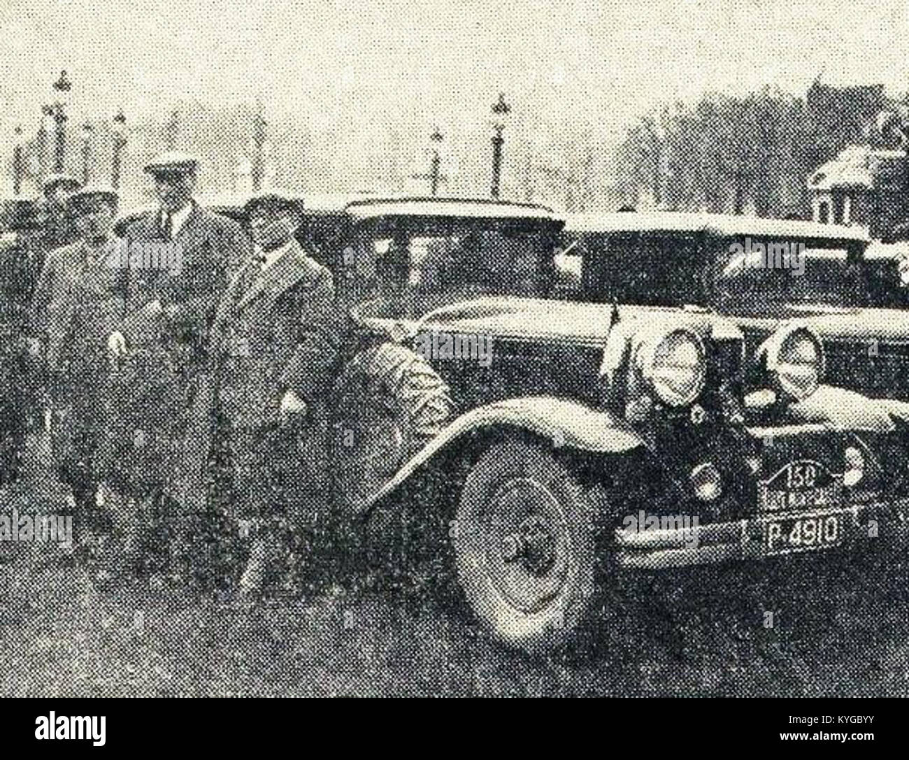 Il rally di Monte Carlo del 1931 includeva il Dr. J.J. Sprenger van Eijk di Parigi alla guida di un Graham Paige, illustrando le prime competizioni motoristiche e la partecipazione al rally. Foto Stock