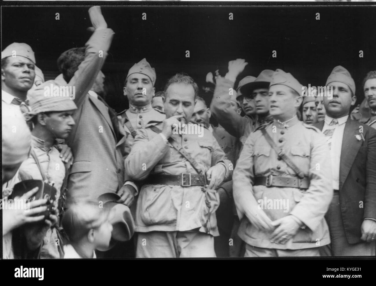 La Rivoluzione brasiliana del 1930 fu uno sconvolgimento politico che pose fine alla Vecchia Repubblica. Ciò portò alla deposizione del presidente Washington Luís e spianò la strada a Getúlio Vargas per assumere il potere, dando inizio a significativi cambiamenti politici in Brasile. Foto Stock
