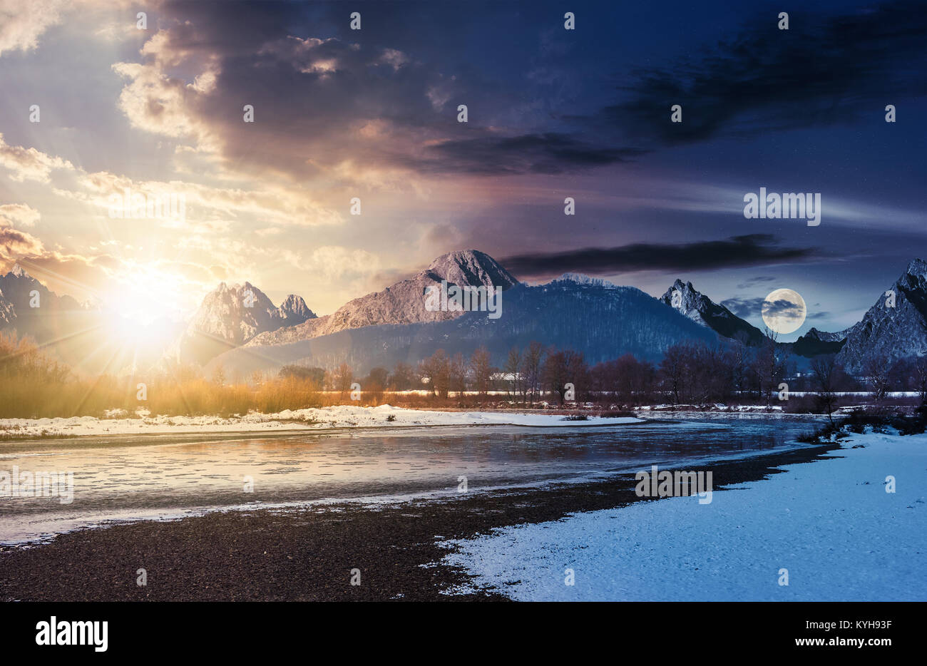 Il giorno e la notte e cambiare oltre il fiume. composito paesaggio invernale nella zona montuosa. Foto Stock