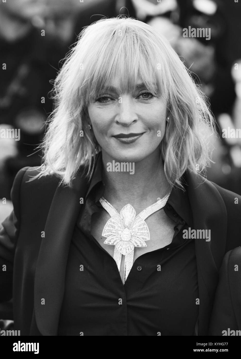 CANNES - 27 Maggio 2017: ( Immagine Altered digitalmente a monocromatica ) Uma Thurman assiste basato su una storia vera premiere durante l'annuale Festival del Cinema di Cannes al Palais des Festivals Foto Stock