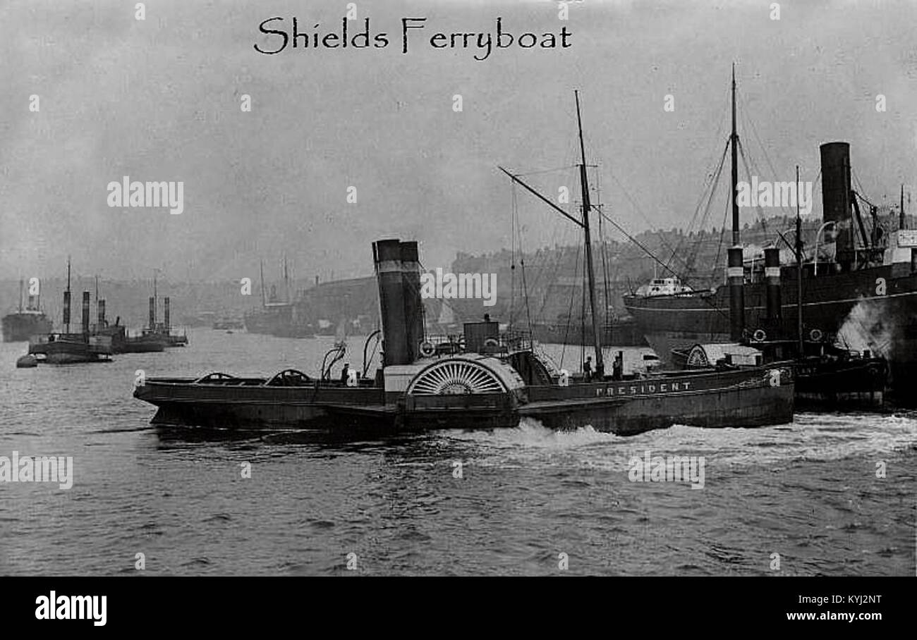 Fotografia dell'inizio del XX secolo dello Shields Ferry, che opera sul fiume Tyne in Inghilterra, utilizzato per il trasporto di passeggeri e merci Foto Stock