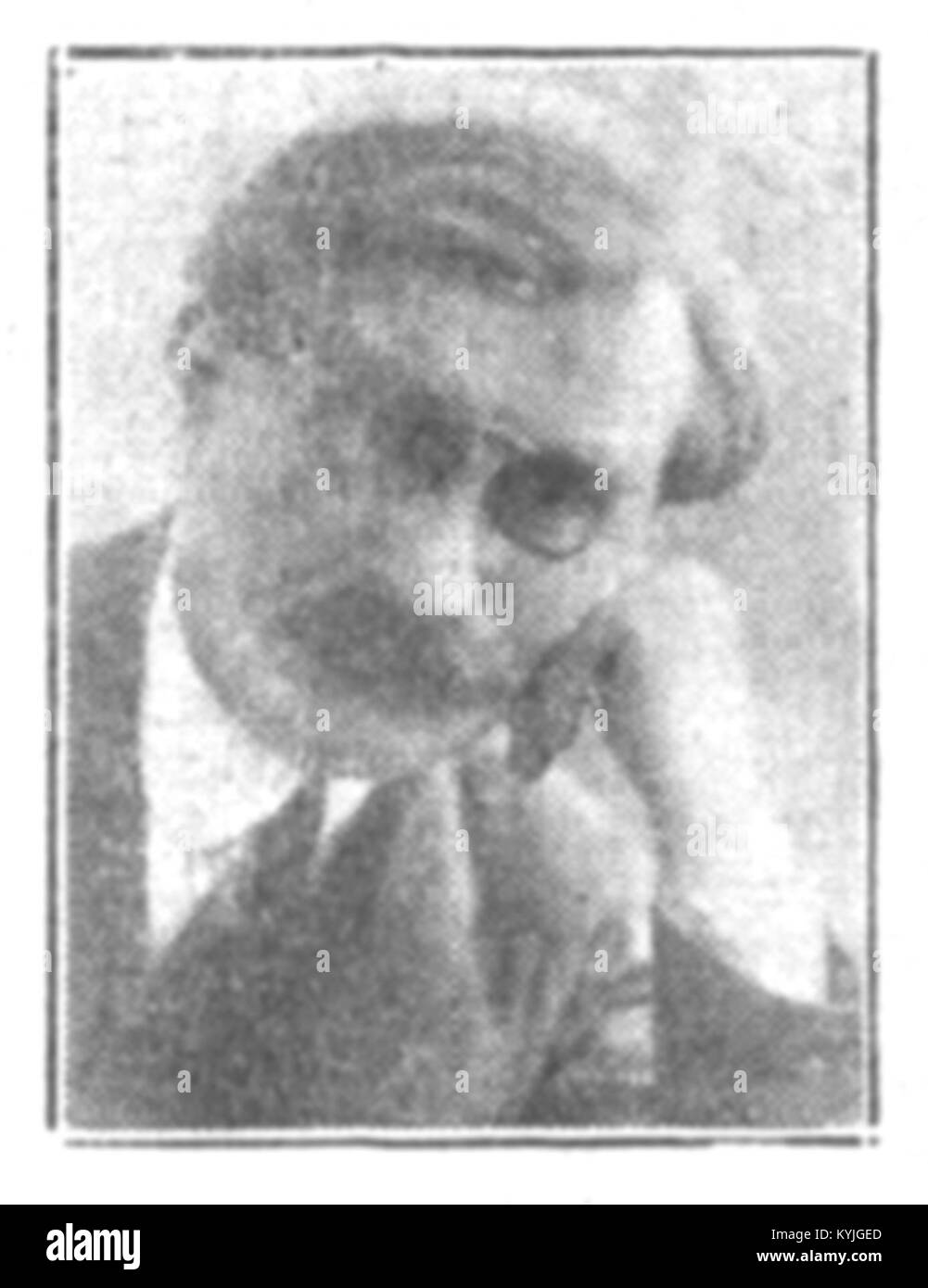 Il film del 1938 "Streitman, Kompotriva Urei" ritrae un conflitto storico, evidenziando tensioni sociali, disordini politici ed eventi durante un periodo turbolento. Foto Stock