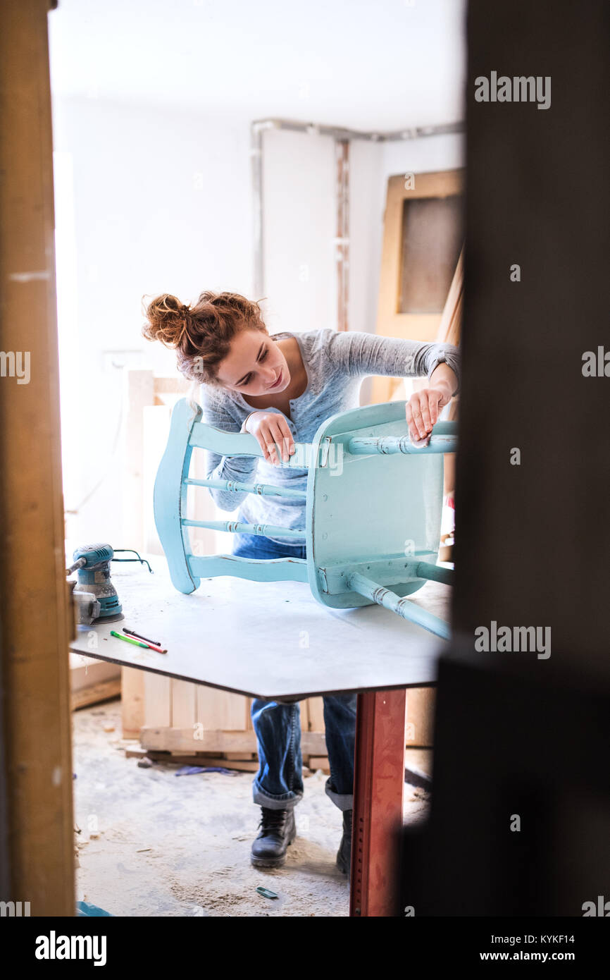 Small business di una giovane donna. Foto Stock