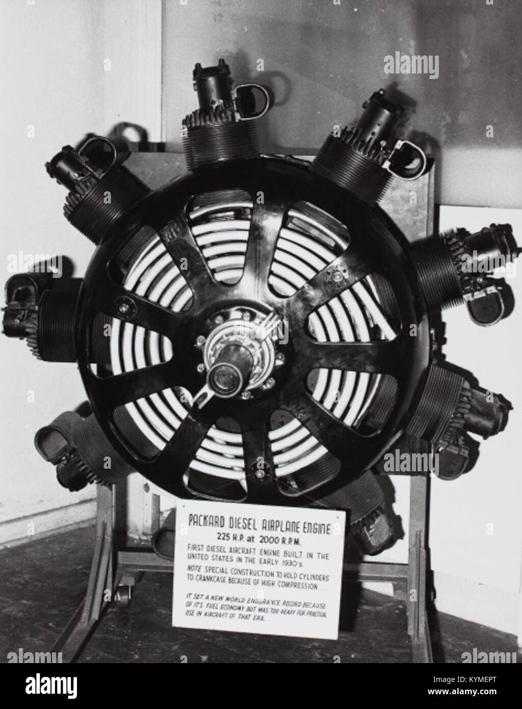 Immagine storica della collezione del San Diego Air & Space Museum, che raffigura un momento iconico nella storia dell'aviazione. Foto Stock