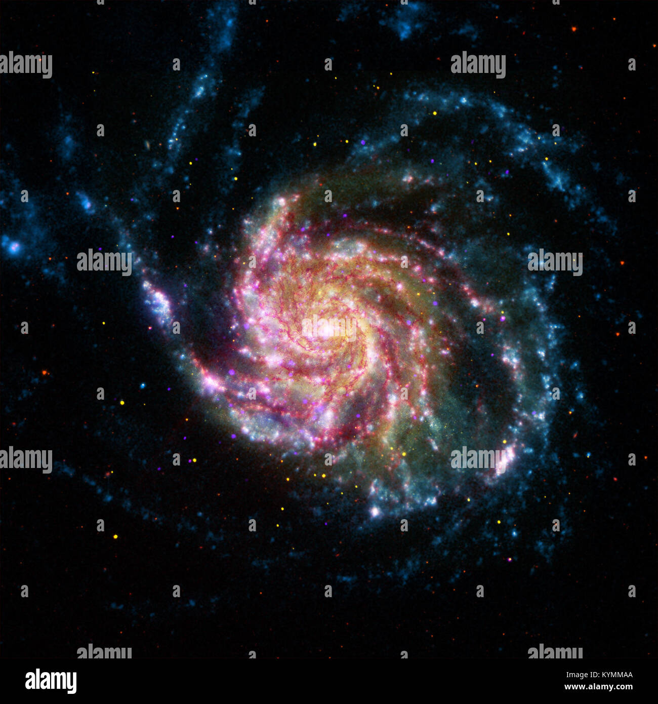 Un'immagine che mostra una rappresentazione colorata e astratta della galassia M101, nota anche come Pinwheel Galaxy, catturata dal telescopio spaziale Hubble e da GALEX. La fotografia evidenzia le intricate strutture della galassia con colori vivaci. Foto Stock