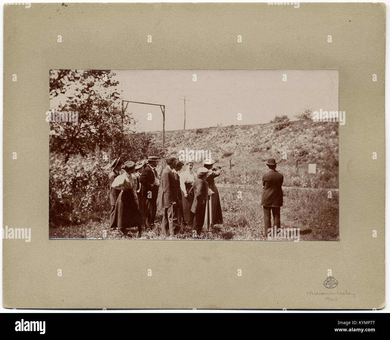 Una fotografia di studenti impegnati in lezioni presso la St. Paul School of fine Arts, che mette in evidenza l'ambiente educativo per le arti e le discipline creative. Foto Stock