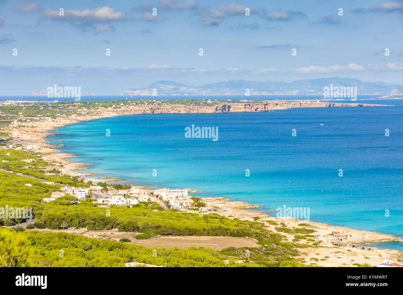 Vista aerea del litorale in isola di Formentera, Spagna Foto Stock