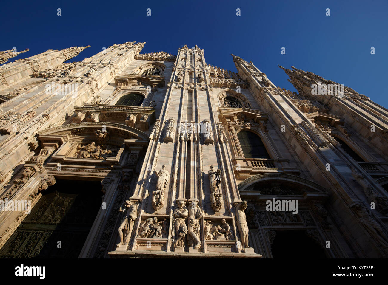 Vista del Duomo di Milano, Italia Foto Stock