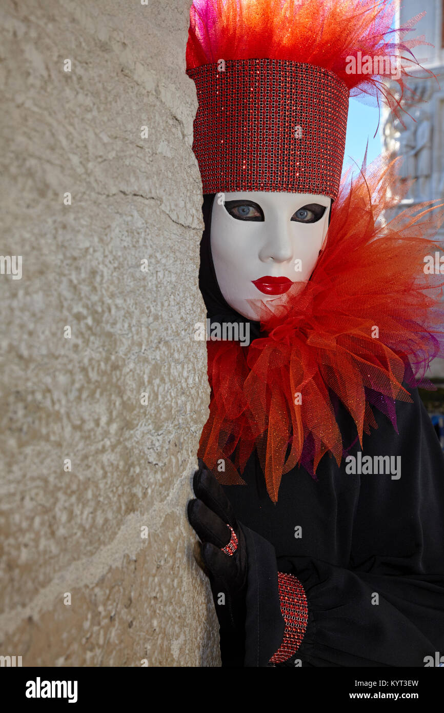 Tradizionale maschera veneziana a Carnevale 2017, Venezia, Italia Foto Stock