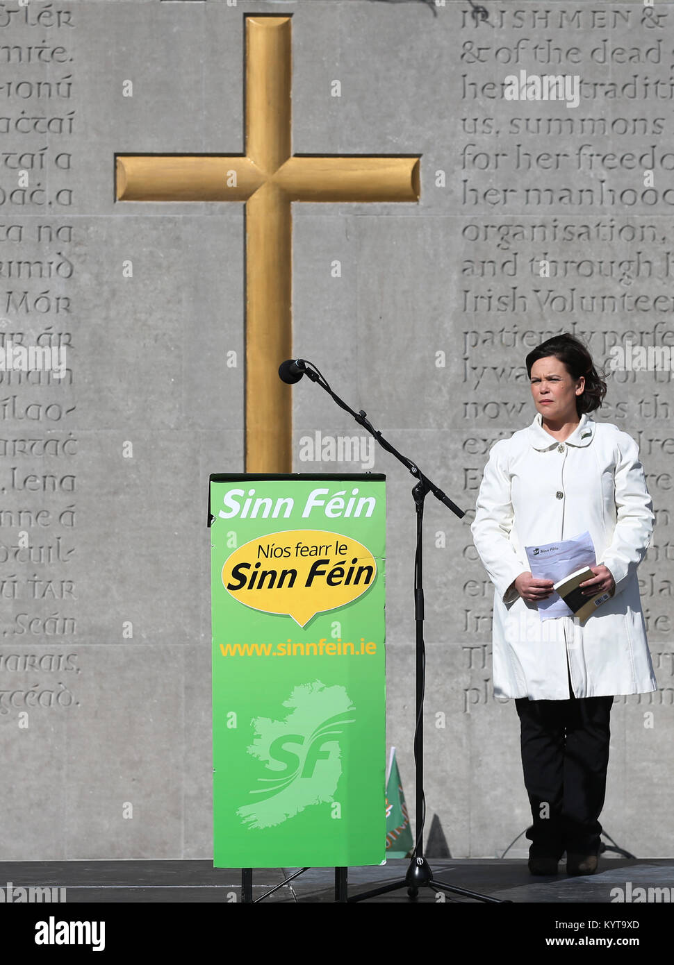 Mary Lou McDonald assumerà la leadership del Sinn Fein di Gerry Adams, nel febbraio 2018. Lei sarà il primo leader del partito non hanno avuto alcun collegamento con l'IRA. Foto Stock