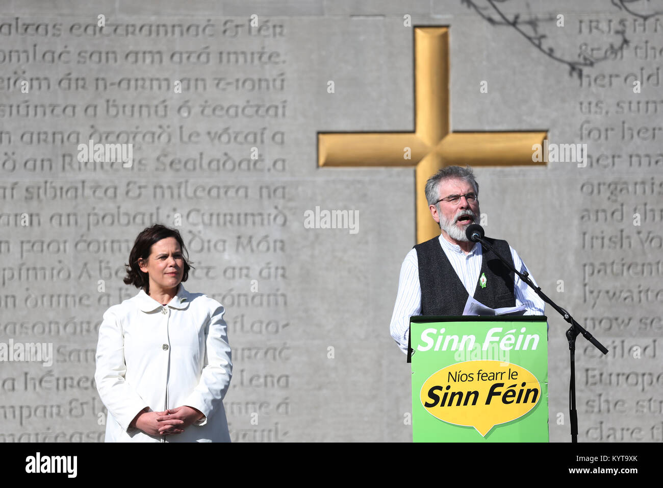 Mary Lou McDonald assumerà la leadership del Sinn Fein di Gerry Adams, nel febbraio 2018. Lei sarà il primo leader del partito non hanno avuto alcun collegamento con l'IRA. Foto Stock