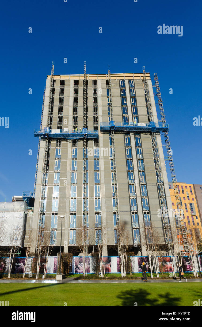 Student Accommodation essendo costruito per Birmingham City University da Eastside City Park in Birmingham Foto Stock