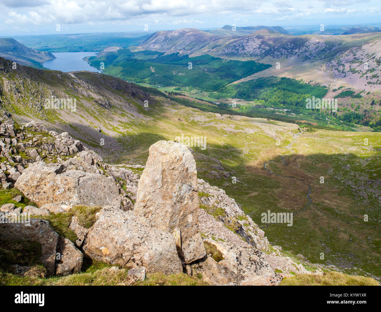 Ennerdale nel Parco nazionale del Lake District visto dal pilastro Foto Stock