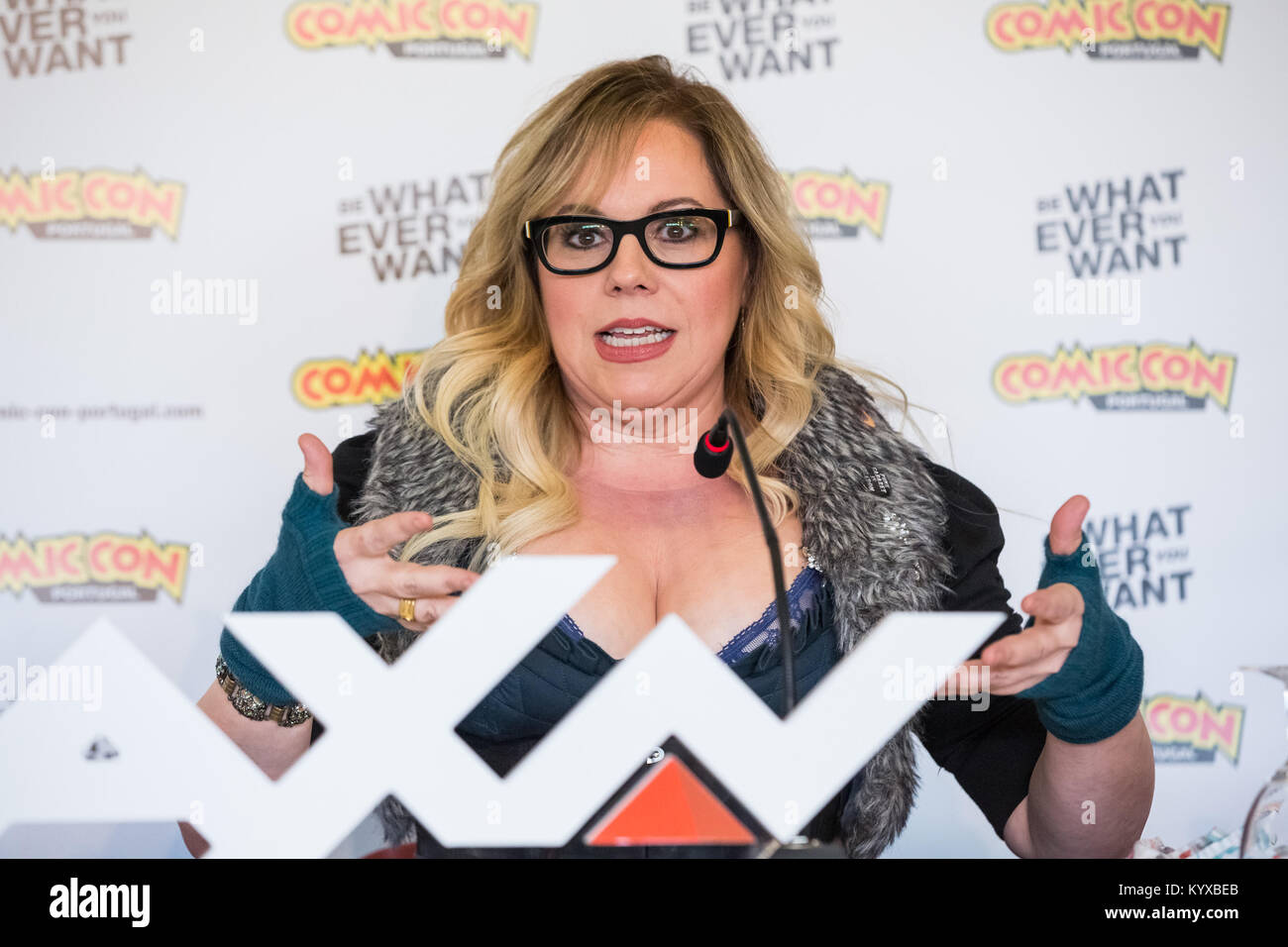 Kirsten vangsness immagini e fotografie stock ad alta risoluzione - Pagina  3 - Alamy