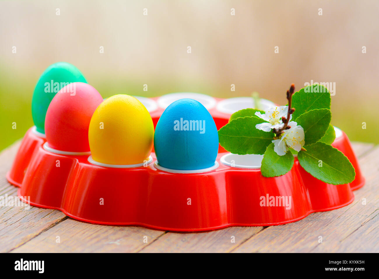 Coloratissima festa uova di pasqua Foto Stock