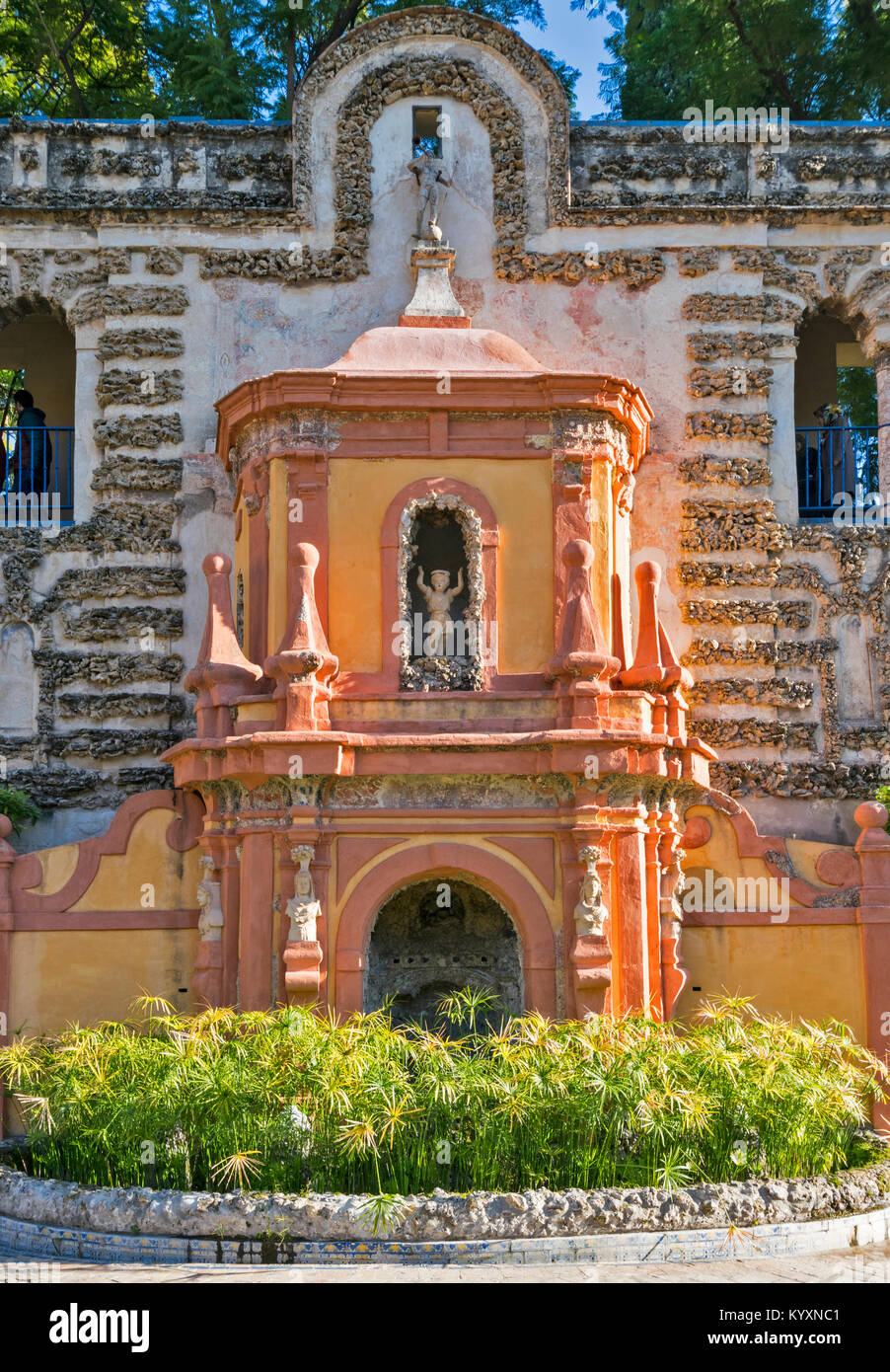 ALCAZAR siviglia spagna color terracotta decorata grotta nella Galeria de GRUTESCOS Foto Stock