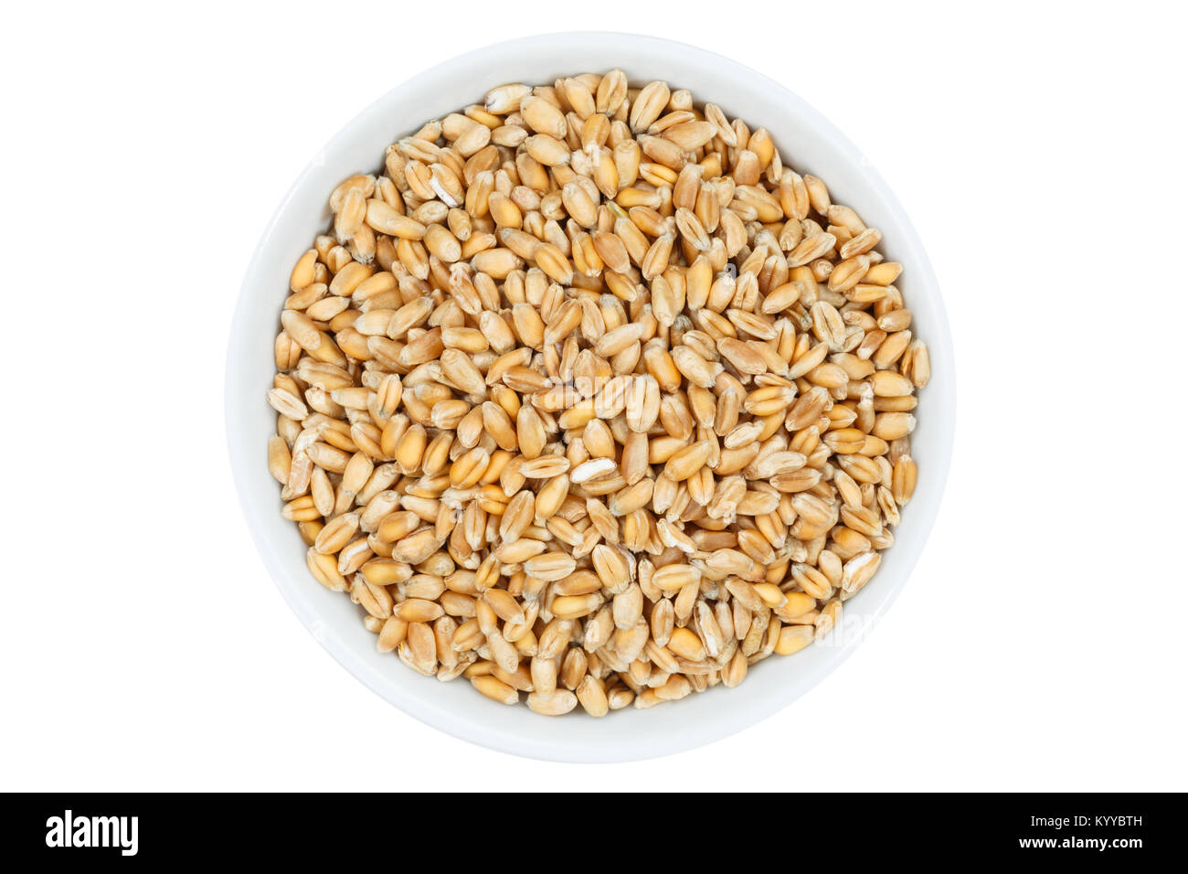 Grano grani dalla ciotola sopra isolata su uno sfondo bianco Foto Stock