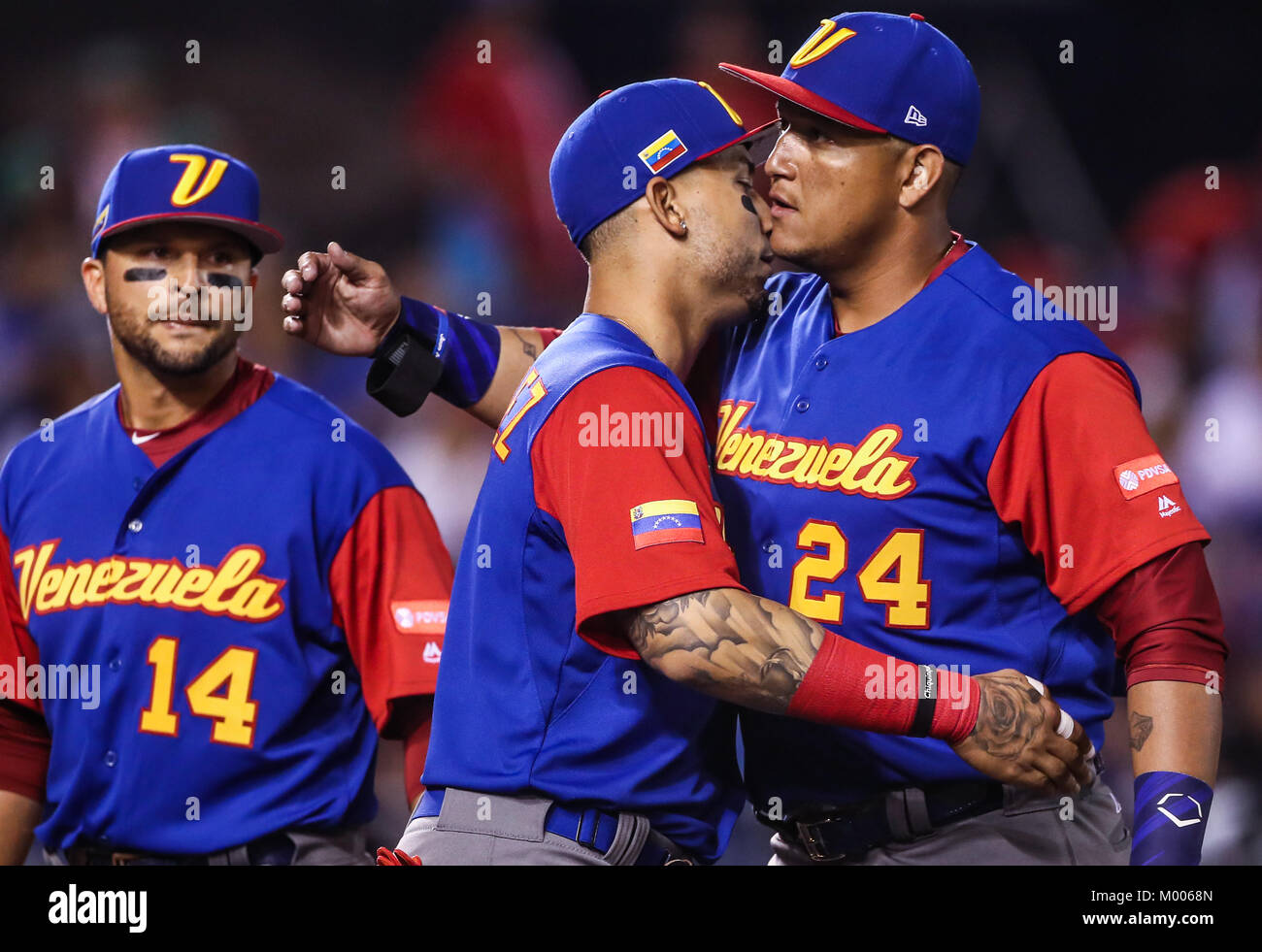 Carlos Gonzalez y Miguel Cabrera, duranti el World Baseball Classic en estadio Charros de Jalisco en Guadalajara, Jalisco, Messico. Marzo 10, 2017. (Foto/Luis Gutierrez) Aspetti prima di Puerto Rico, per la partita contro il Venezuela durante il World Baseball Classic con Charros de lo Stadio Jalisco di Guadalajara, Jalisco, Messico. Marzo 10, 2017. (Foto/Luis Gutierrez) Foto Stock