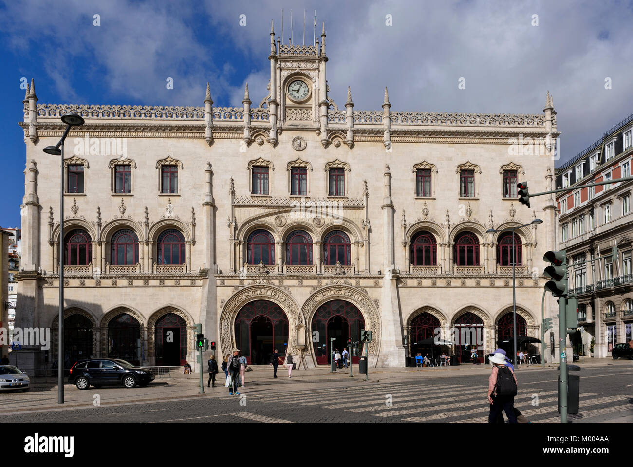 La facciata della stazione ferroviaria Rossio Stazione di Lisbona, Portogallo Foto Stock