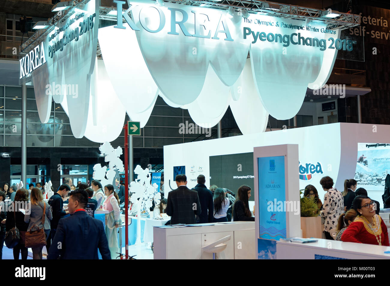 Madrid, Spagna. 17h gen, 2018. Stand della Corea del Sud nella contea di Pyeongchang nella fiera del turismo FITUR di Madrid in Spagna. Credito: EnriquePSans/Alamy Live News Foto Stock